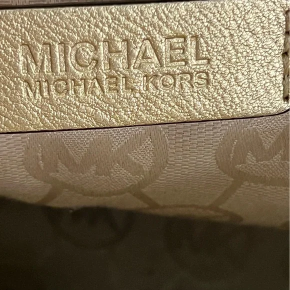 Michael Kors Hand-Woven Straw Leather Trim ToteSantorini Summer Straw Purse - Picture 9 of 12